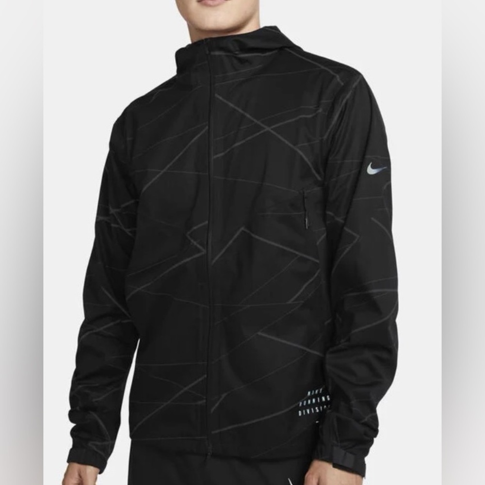 NWT Nike Storm-FIT Run Division Men's Running Jacket - Picture 1 of 8